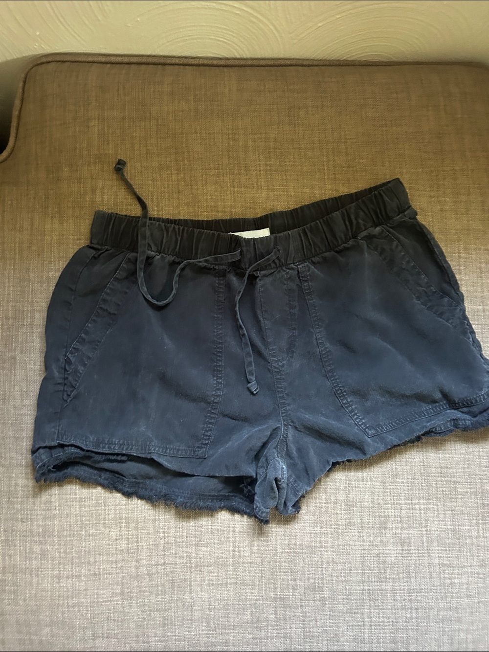 Bella Dahl Navy Elastic Drawstring Casual Athletic Shorts